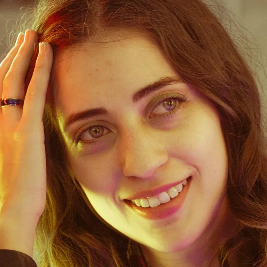 <p>Discover the magic of mood rings in 2024. Uncover the science behind colour changes, explore their cultural comeback, and learn what your ring really says about you. </p>