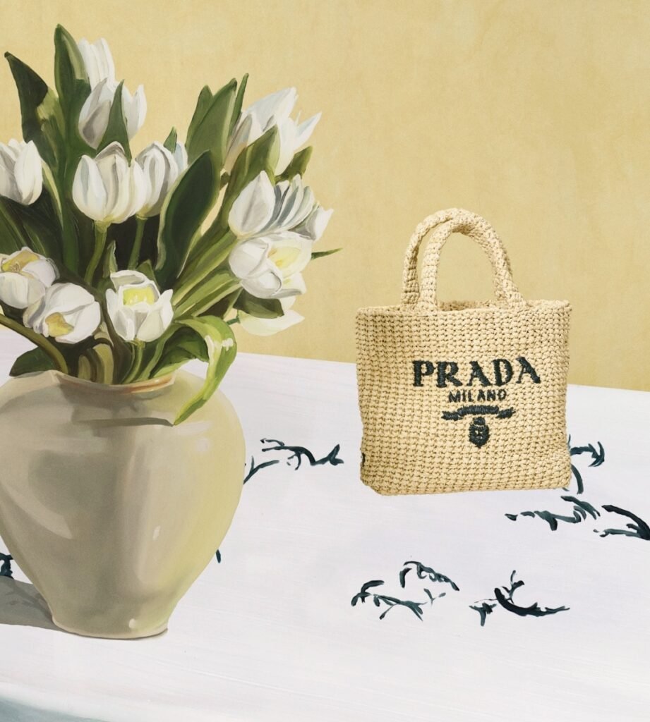 Conquer Summer in Style With A Raffia Bag: The Perfect Accessory