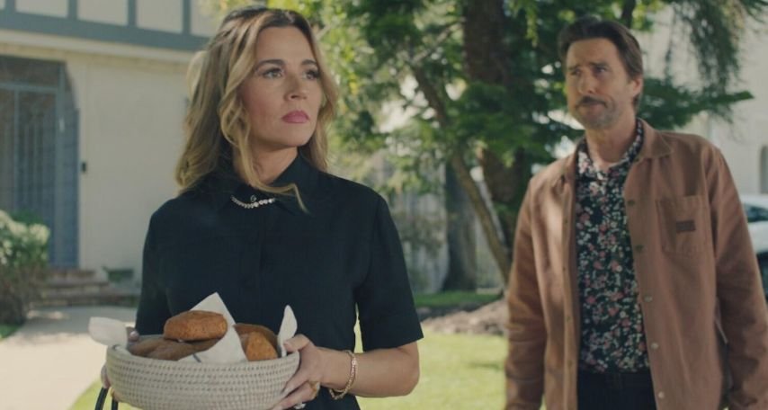 No Good Deed: The Netflix Dark Comedy Series That Will Make You Rethink House Hunting