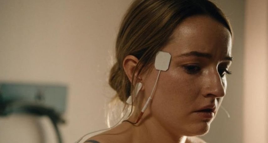 From Green Juices to Netflix: How Belle Gibson's Story Exposes Our Obsession with Wellness Culture