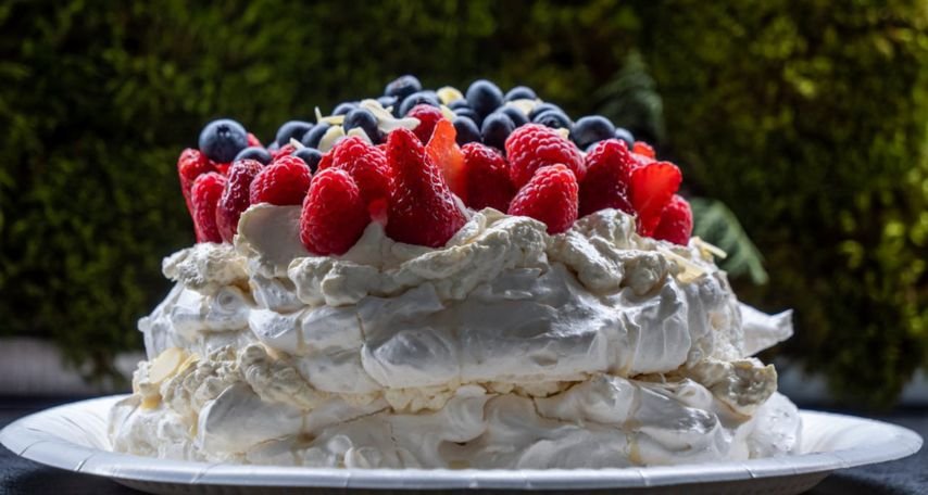 Easter Desserts 2025: 10 Irresistible Treats to Sweeten Your Holiday