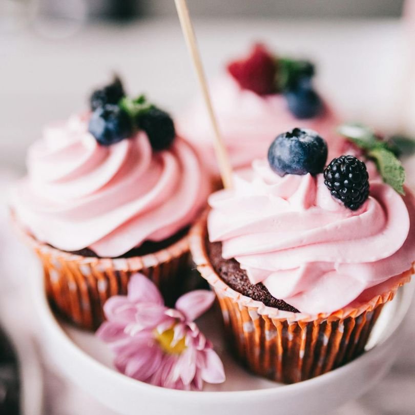 Easter Desserts 2025: 10 Irresistible Treats to Sweeten Your Holiday