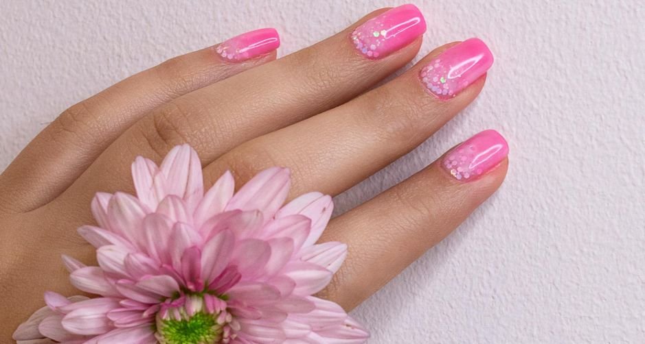 Spring Nails 2025: The Top Colours and Trends You Need to Try Now