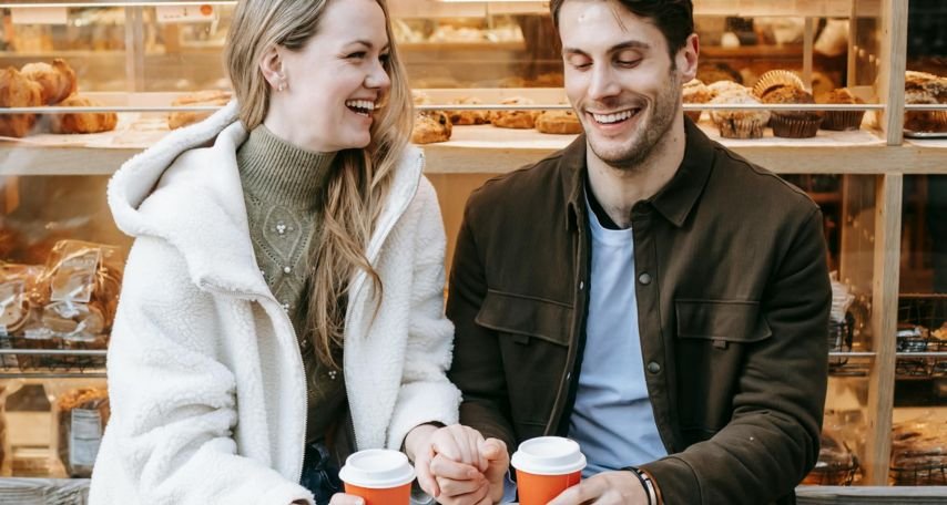 What Is the 2-2-2 Rule? Psychology, Dating & Marriage Explained