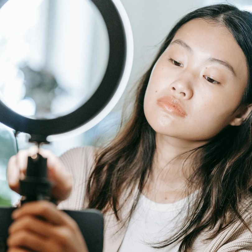 Clip Farming and the Economics of Viral Short-Form Content