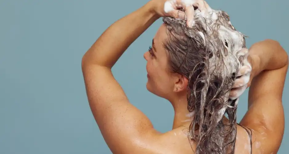 Hard water hair in the UK: what London's water does (and why Manchester's doesn't)
